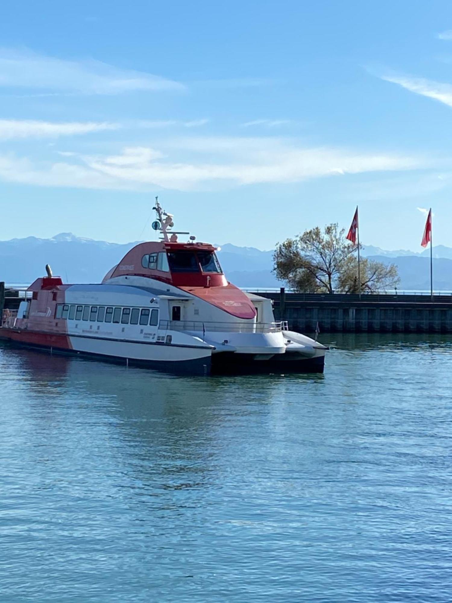Cityapartment Direkt Am Hafen Friedrichshafen Ngoại thất bức ảnh