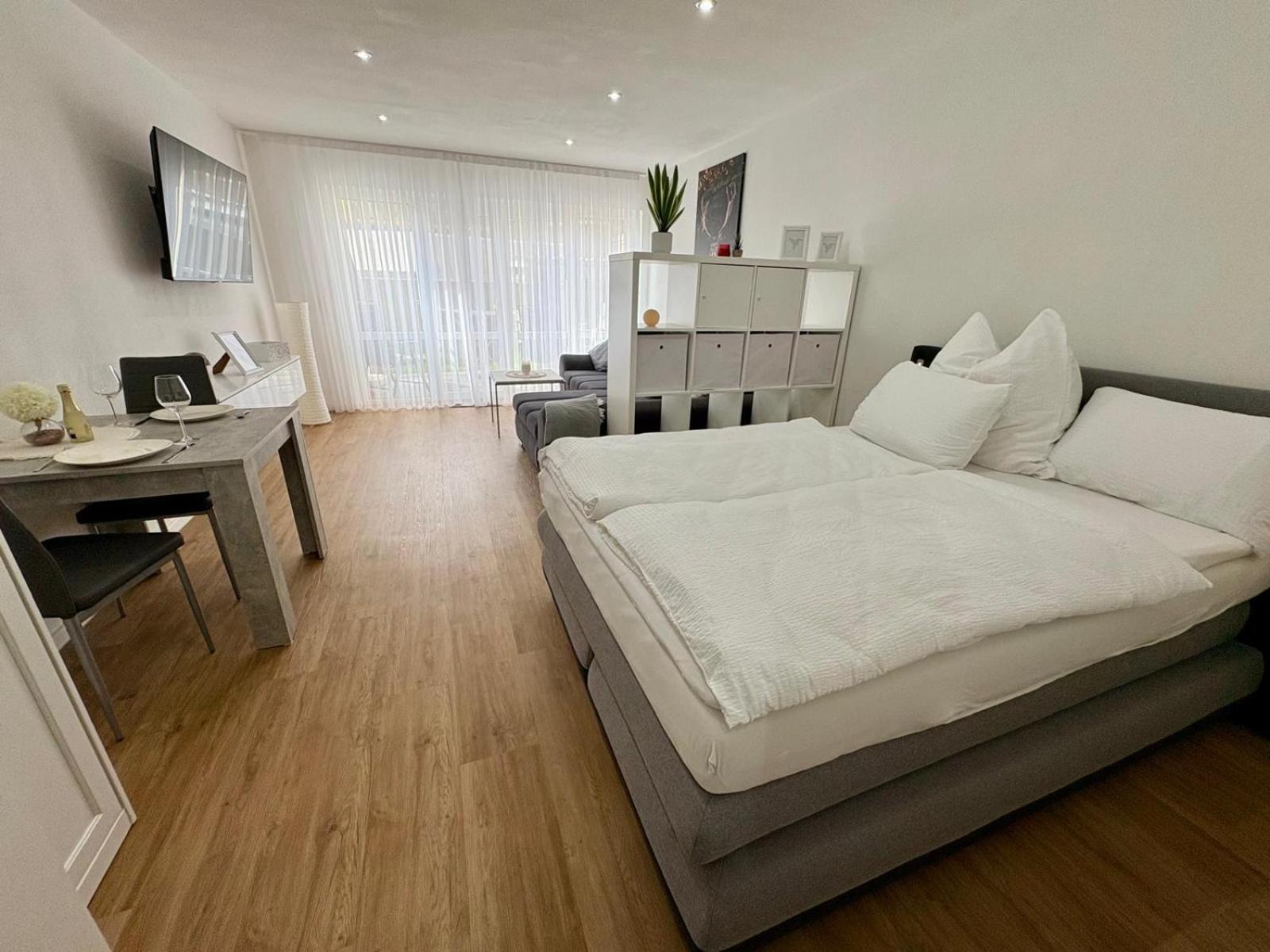 Cityapartment Direkt Am Hafen Friedrichshafen Ngoại thất bức ảnh